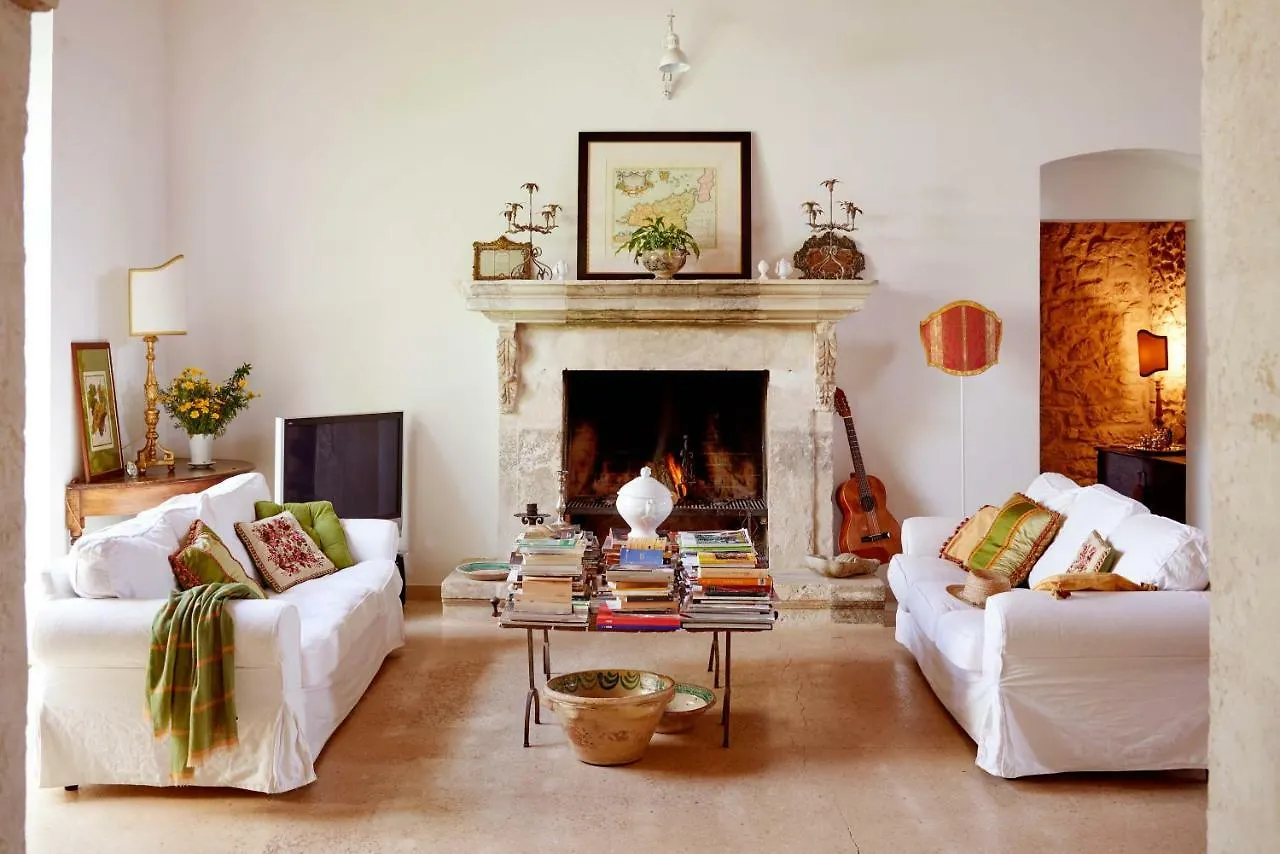 Farm stay Baglio Occhipinti Villa Vittoria Italy