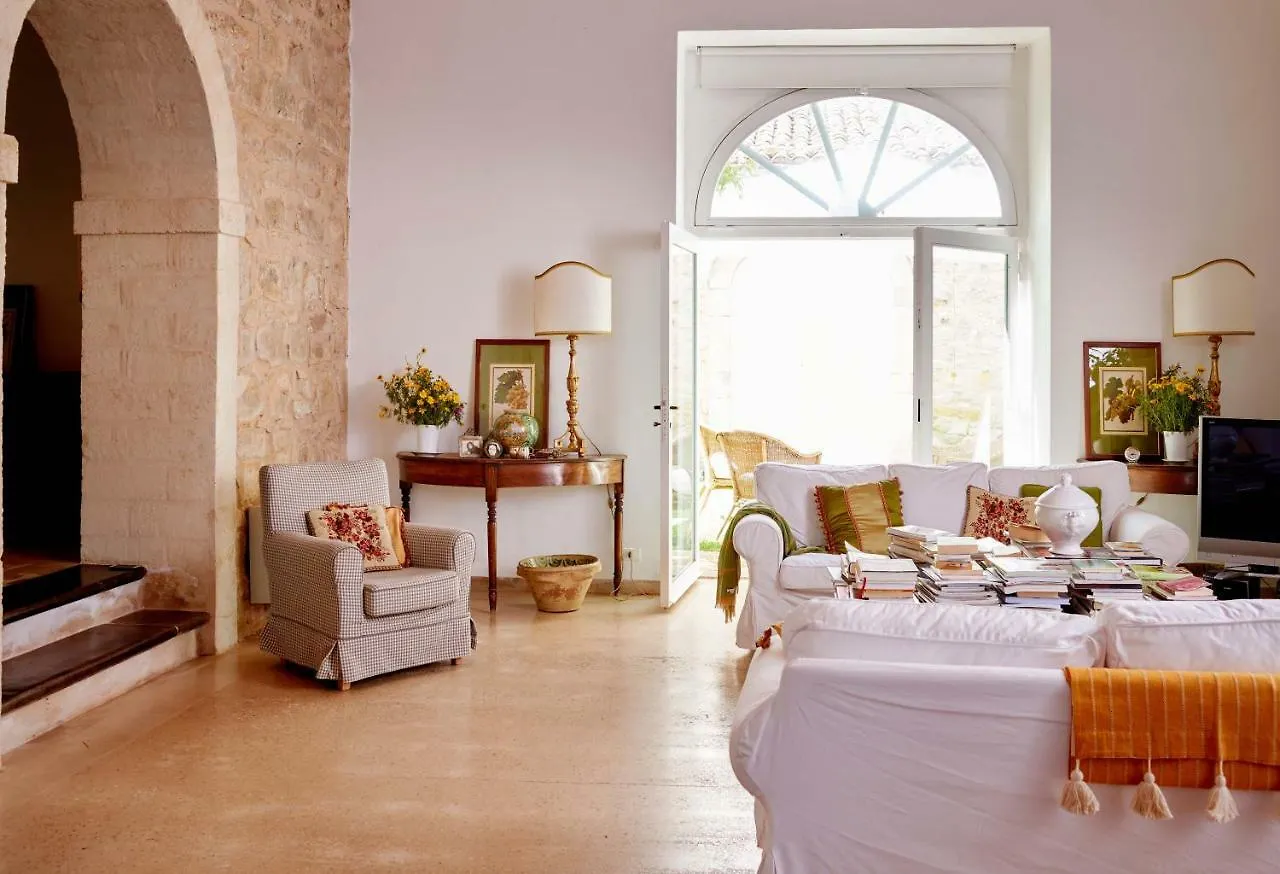 Baglio Occhipinti Villa Vittoria Farm stay