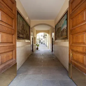 A Due Passi Dal Duomo , Milaan Italië